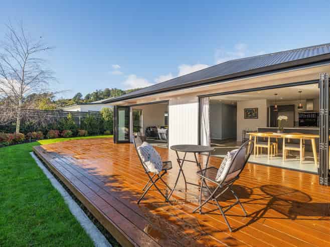 10 Hopkirk Avenue, Wallaceville