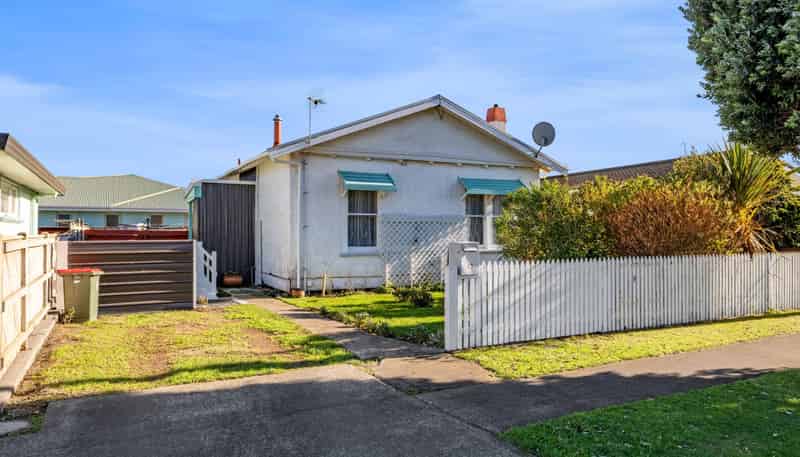 17 Milmoe Street, Hawera