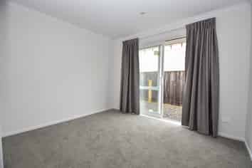 C/9 Victoria Street , Carterton