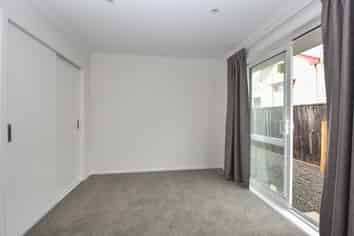 C/9 Victoria Street , Carterton