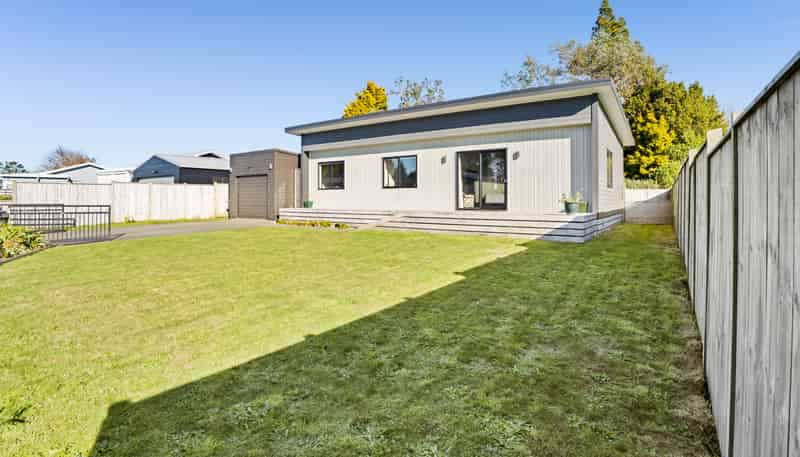 7 Manatu Lane, Inglewood