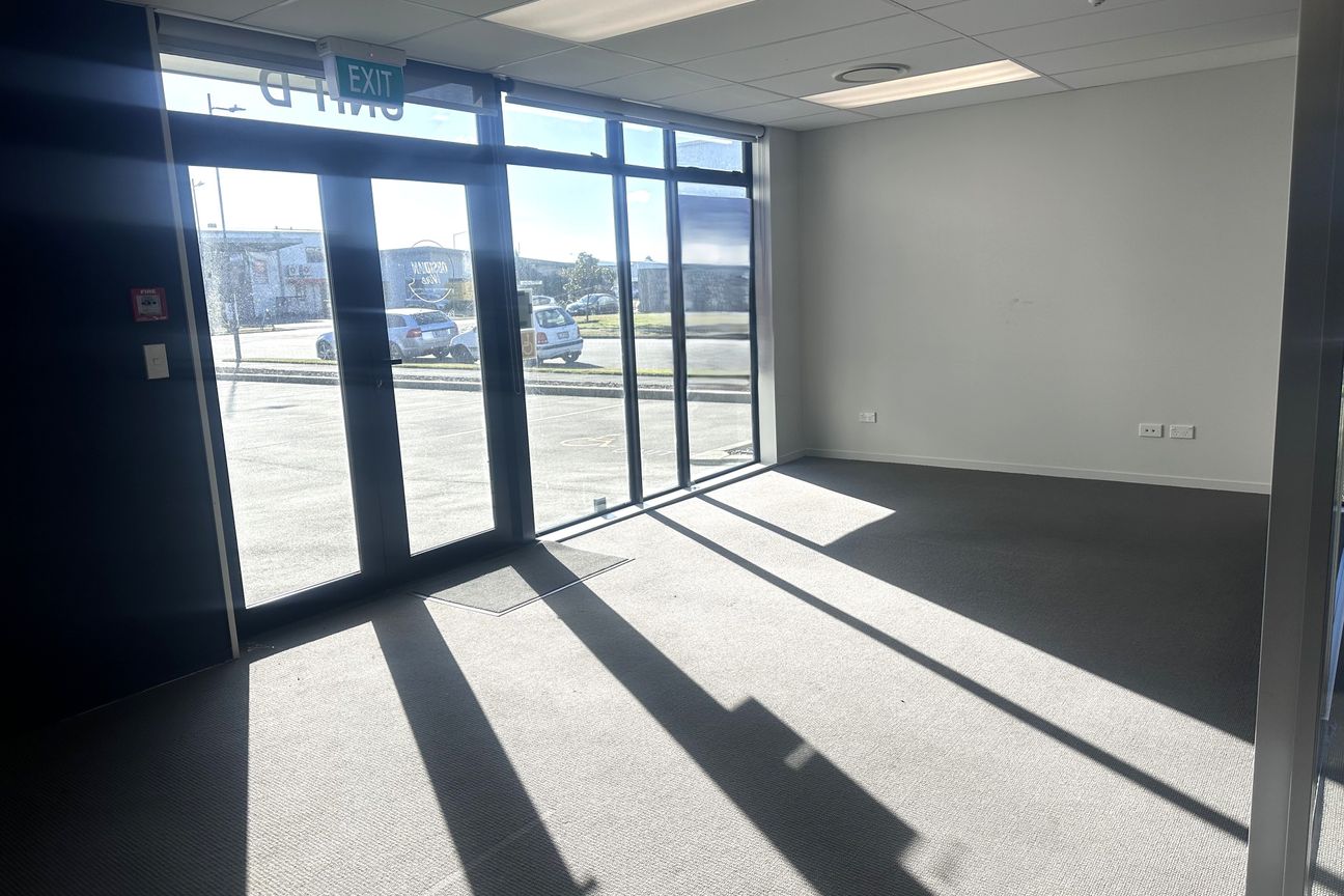 Modern Offices in Wigram - Bild 3
