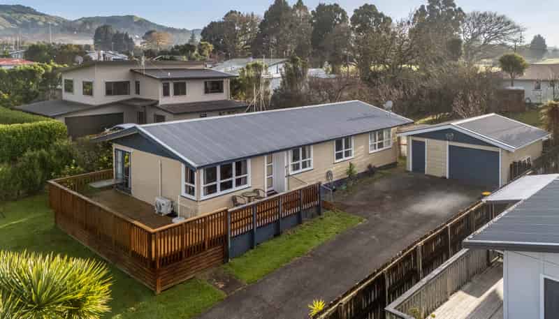 6 Phillips Lane, Waihi