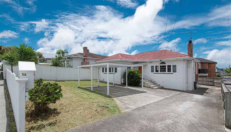 5A Jasper Ave , Mount Roskill