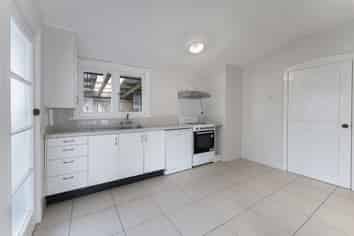 1/131 Vanguard Street, Nelson South