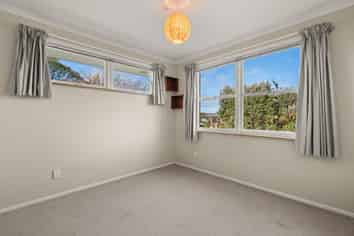 4 Beaufort Avenue, Brookfield