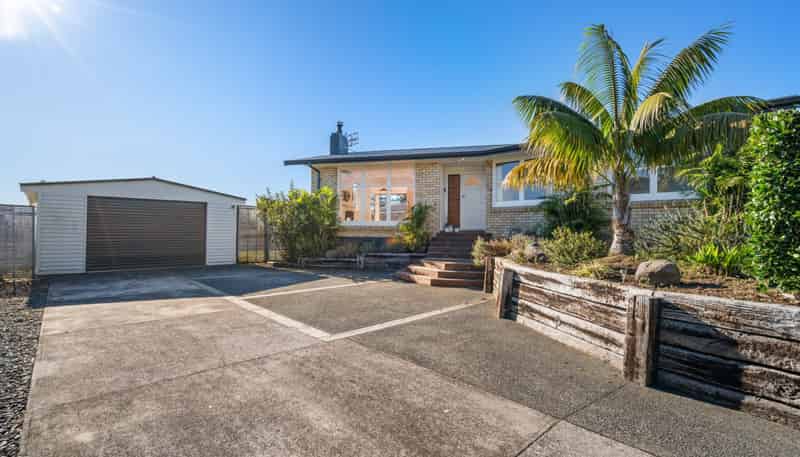 4 Beaufort Avenue, Brookfield
