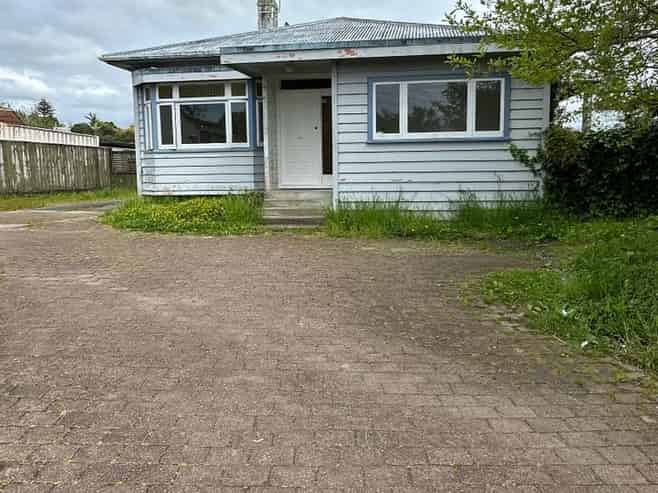 41 Woodglen Road, Glen Eden