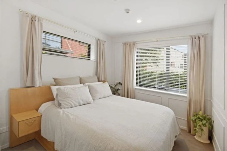 Modern ground floor apartment with outdoor living in Point England! - Bild 4