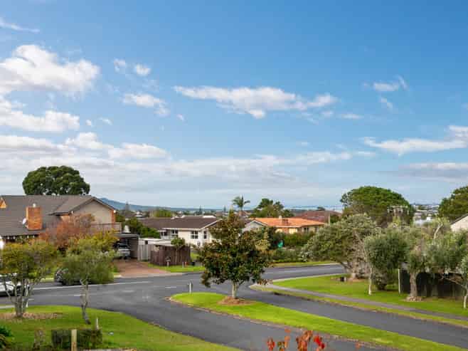 3 Trevone Place, Forrest Hill