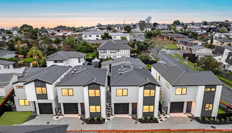 Lot 1-4/25 La Perouse Street, Botany Downs