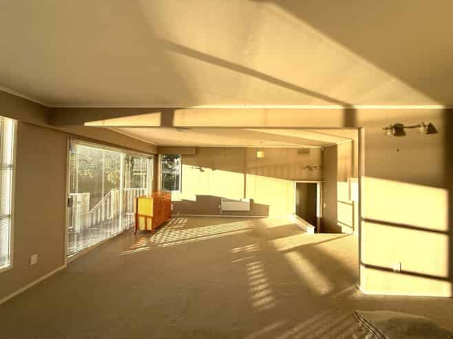 6 Ayr Place, Papakowhai