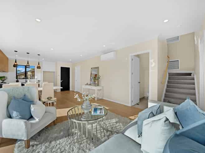 Lot 4/25 La Perouse Street, Botany Downs