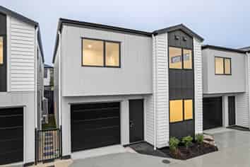 Lot 2/25 La Perouse Street, Botany Downs
