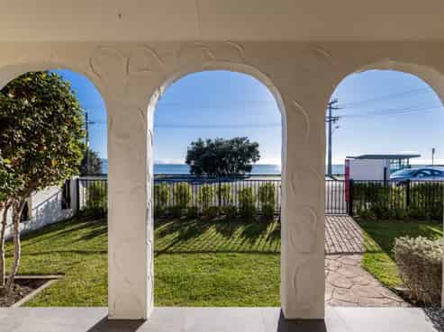 2/24 Charles Street, Westshore
