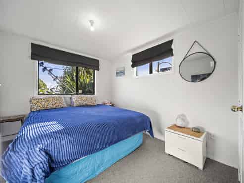 6 Karekare Avenue, Raglan