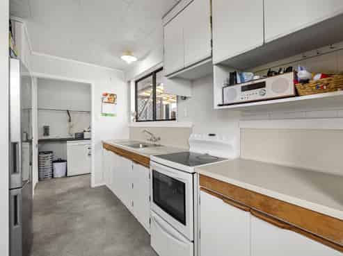 6 Karekare Avenue, Raglan