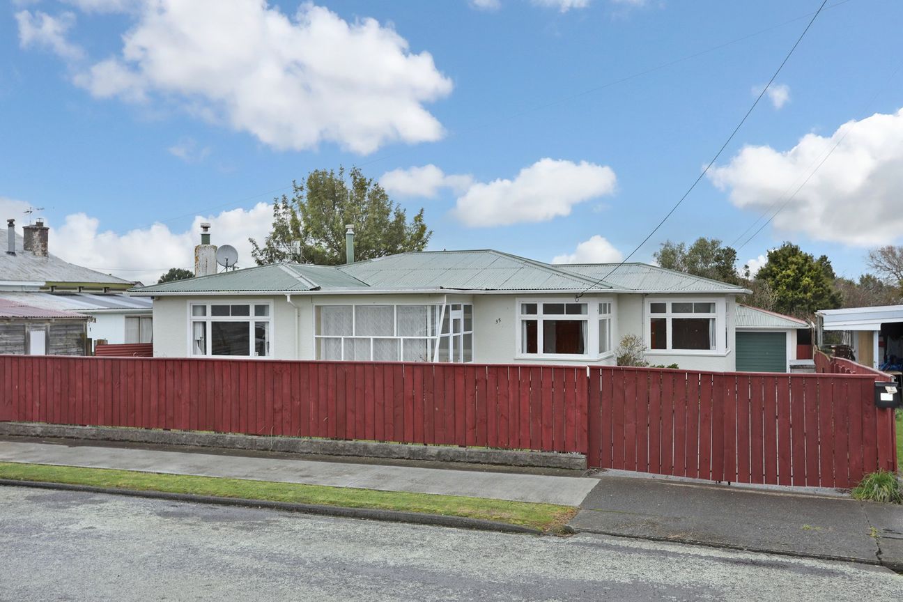 Solid family living with space to grow - Widok 2