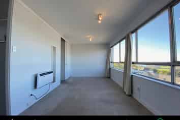 Auckland - Address withheld