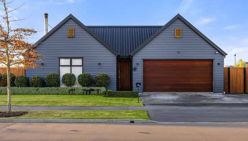 81 Craig Thompson Drive, LINCOLN