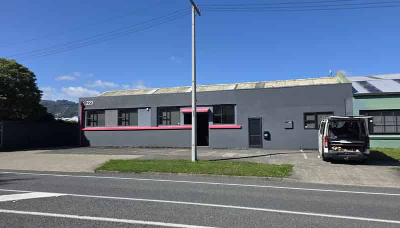 223 Cambridge Terrace, Naenae
