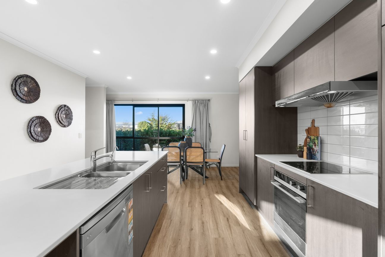 Affordable & Adorable - Vista 5
