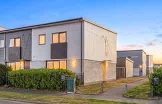 26 Tippet Crescent, Wigram
