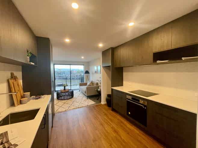 10/333 Lincoln Road, Addington