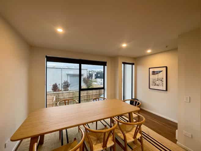 10/333 Lincoln Road, Addington