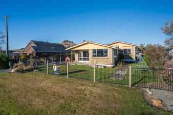 16 Burraness Street, PALMERSTON