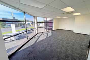 PENROSE OFFICE WITH EXCELLENT EXPOSURE
