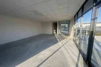 Modern industrial units - multiple options