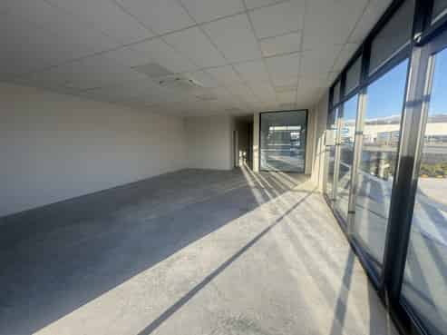Modern industrial units - multiple options