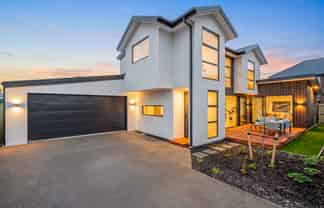 32A Hawthorne Street, Strowan