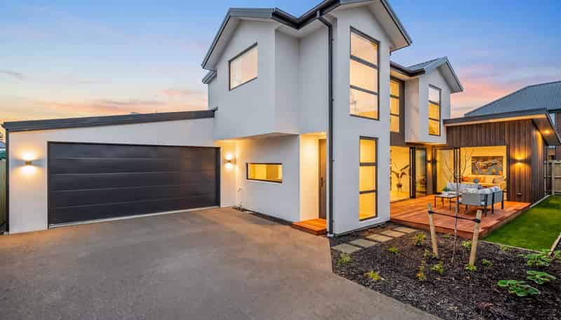32A Hawthorne Street, Strowan