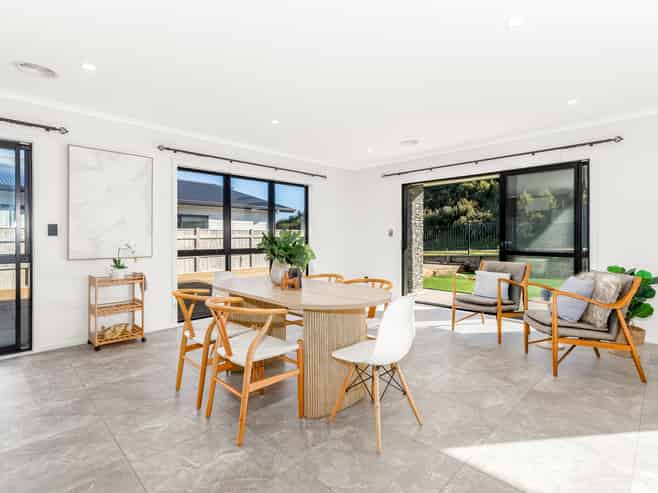 2 Opaoa Way, Aotea