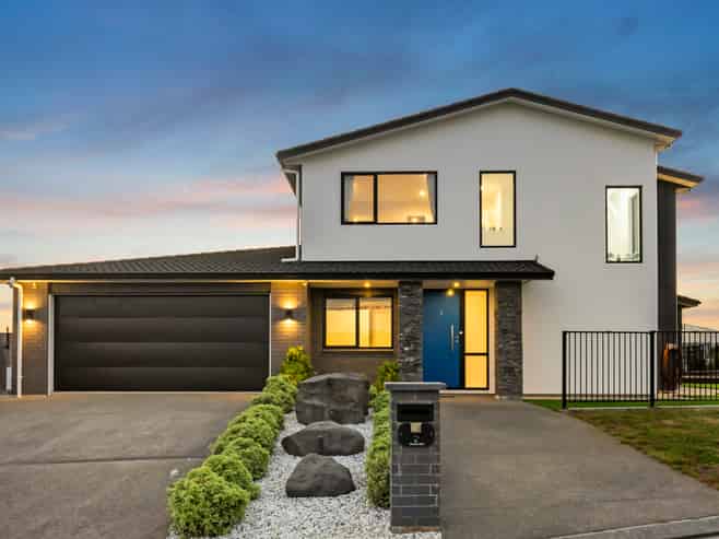 2 Opaoa Way, Aotea