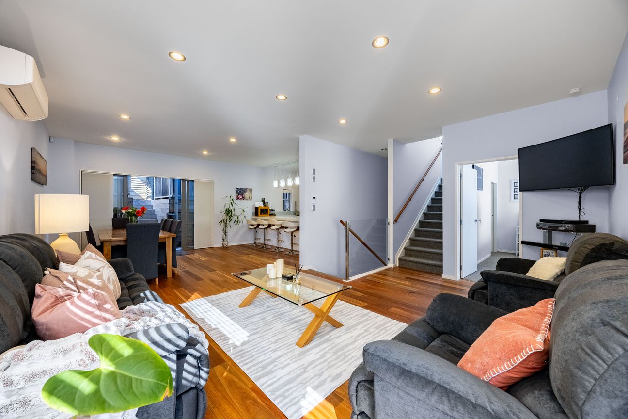 Modern Family Retreat - Dual Master Suites - Ansicht 3