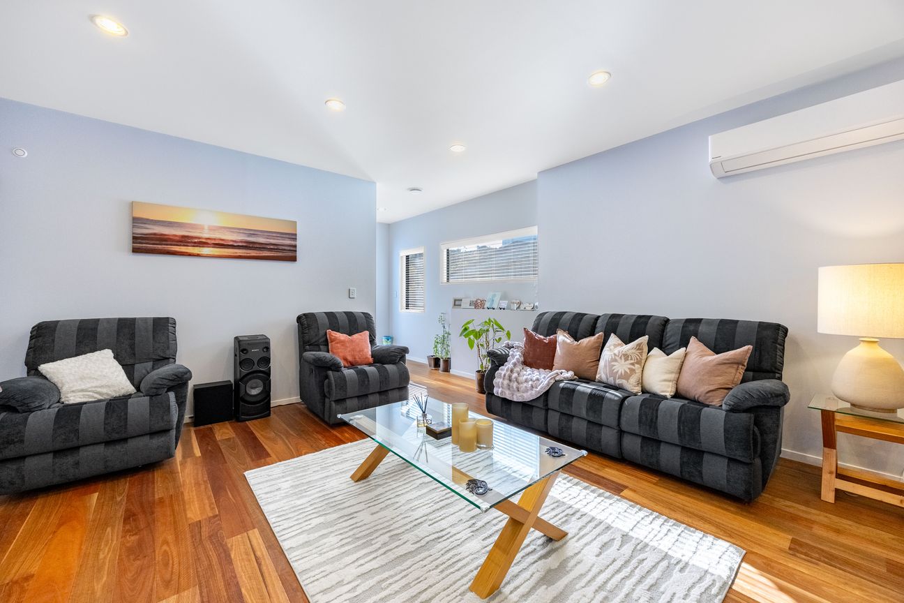 Modern Family Retreat - Dual Master Suites - Mehr