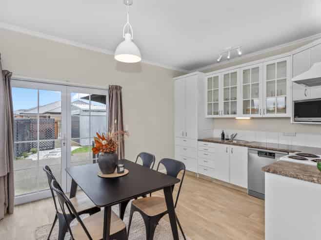 115 Lorn Street, Glengarry