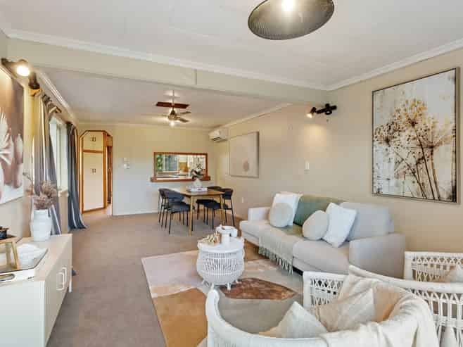 1 Titoki Road, Raumati Beach
