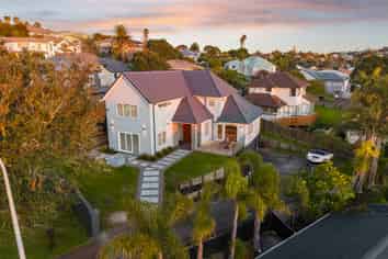 13 Tyrico Close, Unsworth Heights