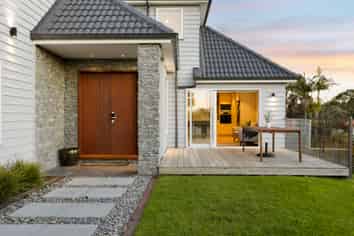 13 Tyrico Close, Unsworth Heights