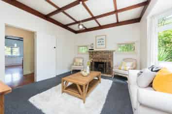3212 Great North Road, New Lynn