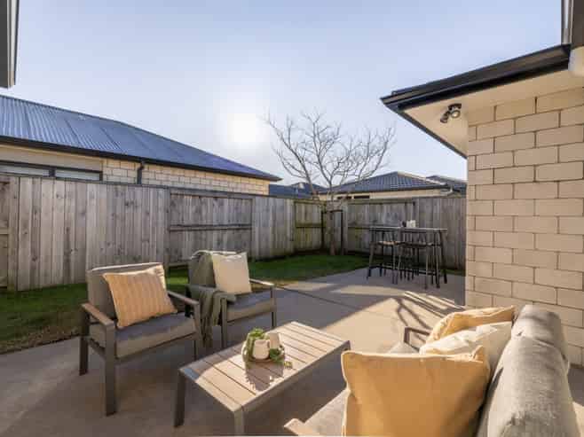 21 Marion Crescent, Papamoa