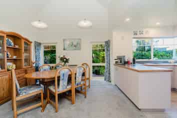 106D Howell Avenue, Riverlea