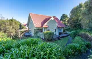 106D Howell Avenue, Riverlea