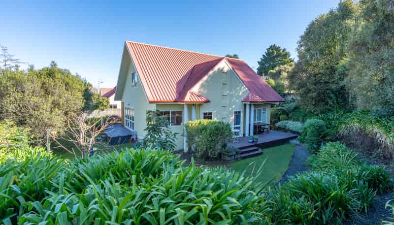 106D Howell Avenue, Riverlea
