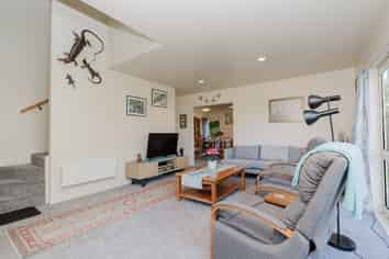 106D Howell Avenue, Riverlea