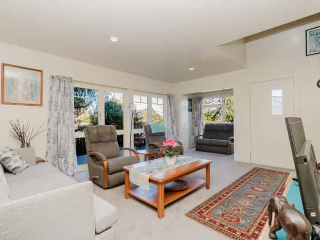 106D Howell Avenue, Riverlea